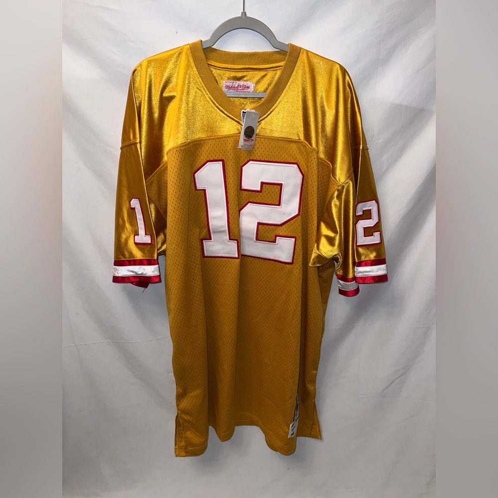 Doug Williams Tampa Bay Buccaneers 1982 Authentic Mitchell & Ness Jersey Size 56